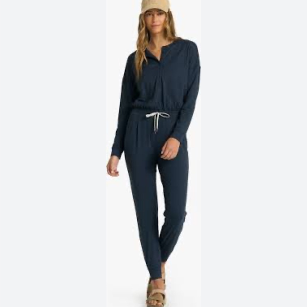 Vuori Women jumpsuit LUX Henley size xs EXCELLENT CONDITION